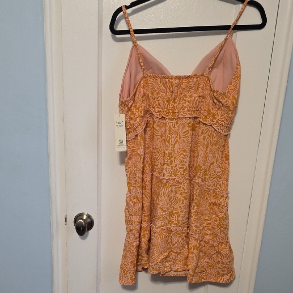 No Boundaries Orange Floral Dress - Picture 4 of 8